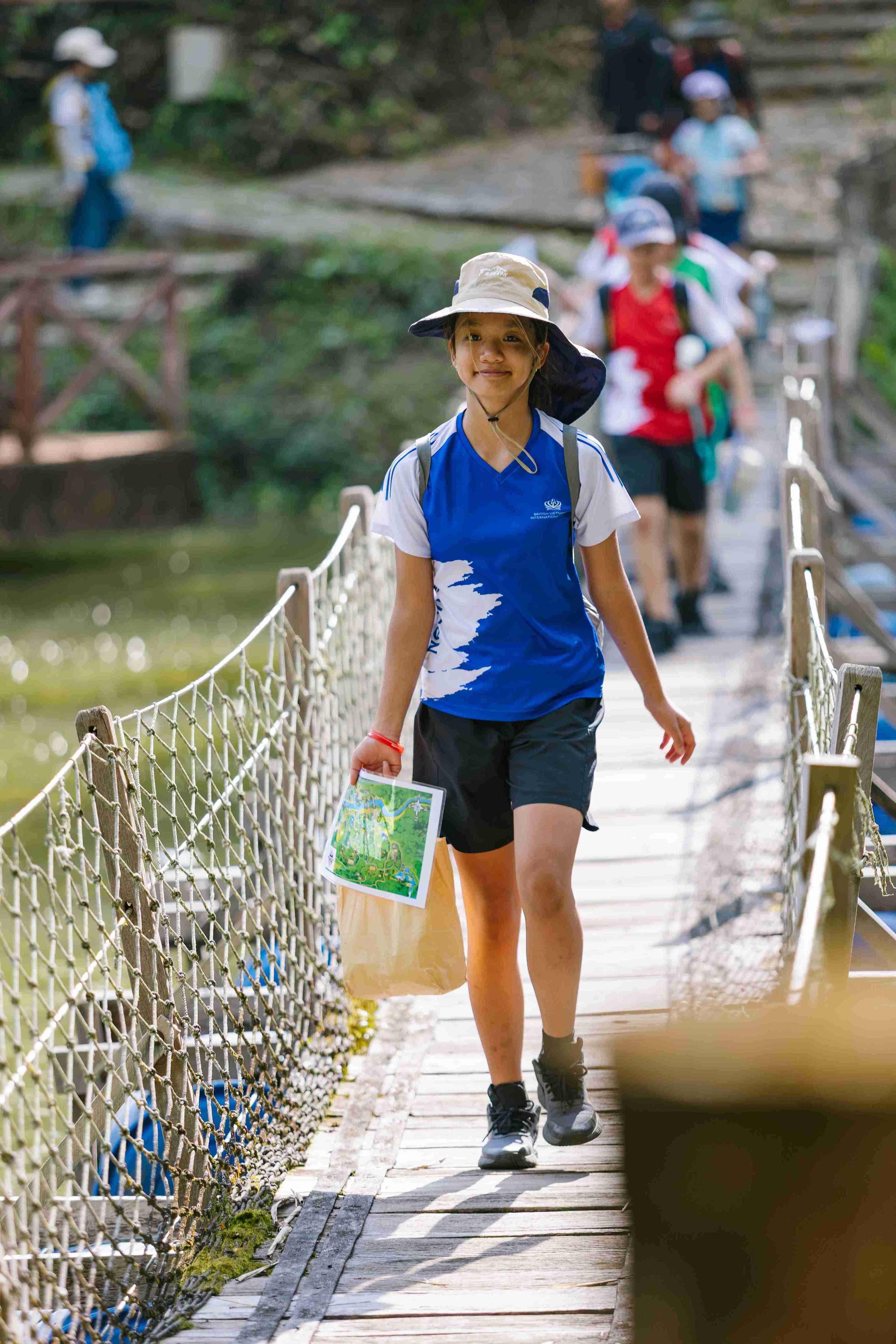 Nhật Ký Hành Trình Khám Phá Madagui Của Lớp 6 - Day 1
