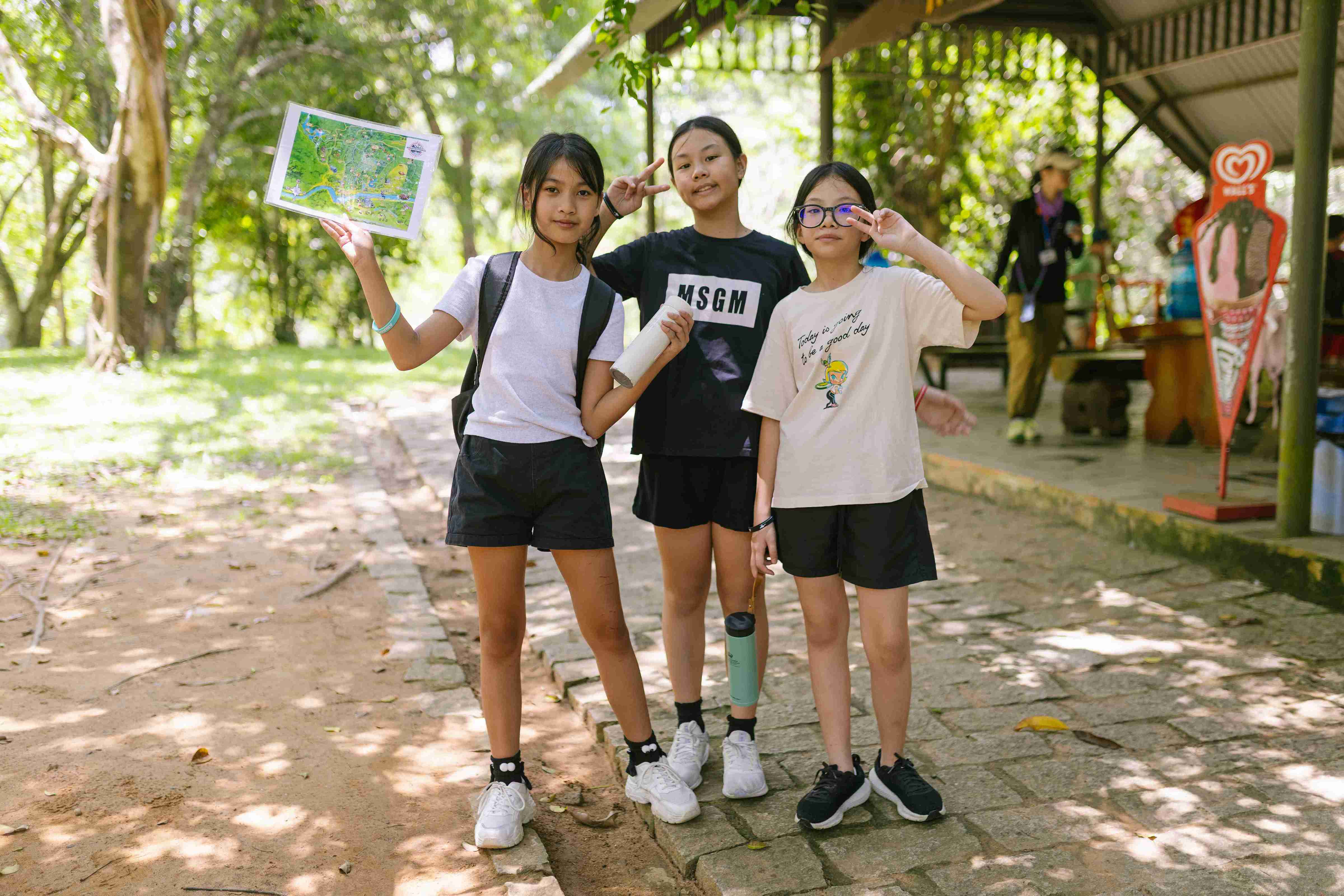 Nhật Ký Hành Trình Khám Phá Madagui Của Lớp 6 - Day 2