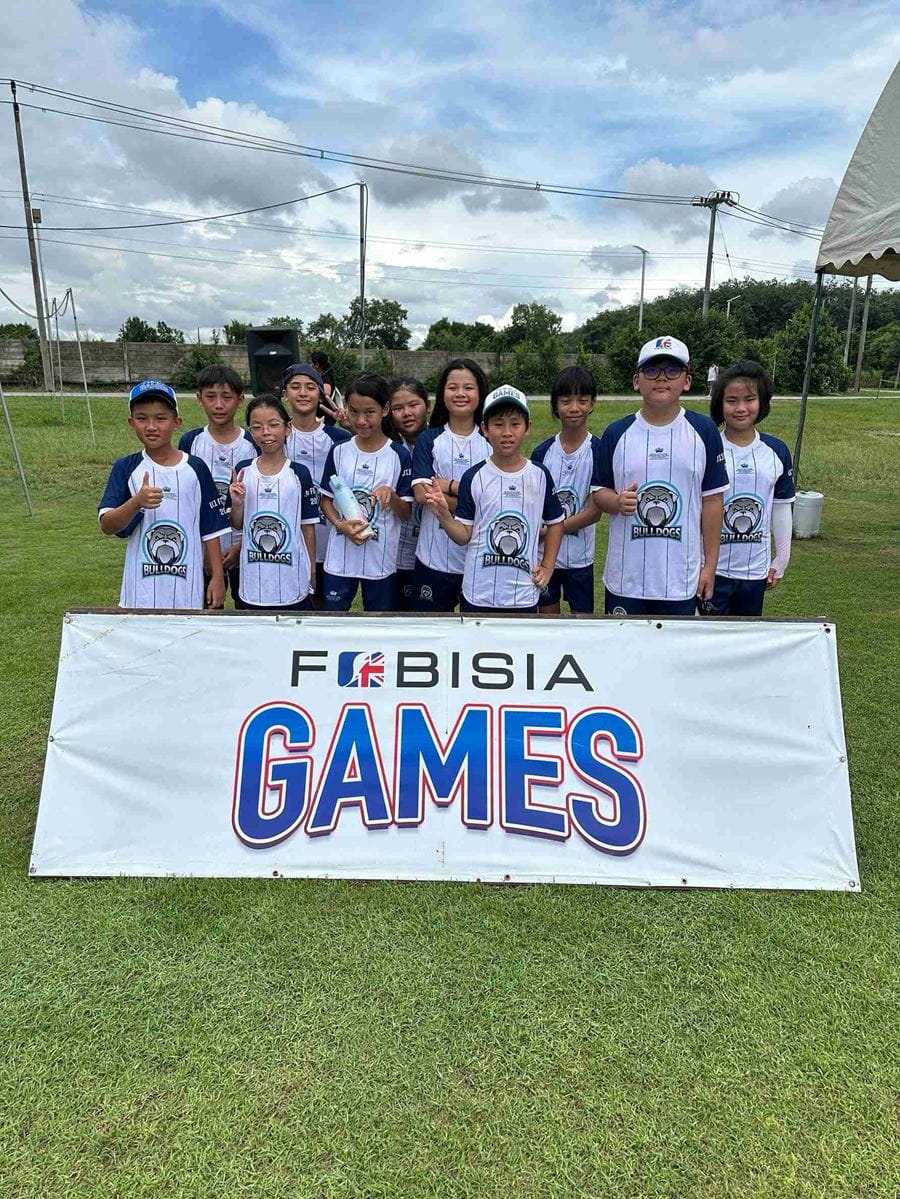 Đội tuyển Bulldogs của BVIS tỏa sáng tại Đại hội thể thao FOBISIA 2025, Thái Lan - BVIS Bulldogs Shine at the FOBISIA Games in Thailand