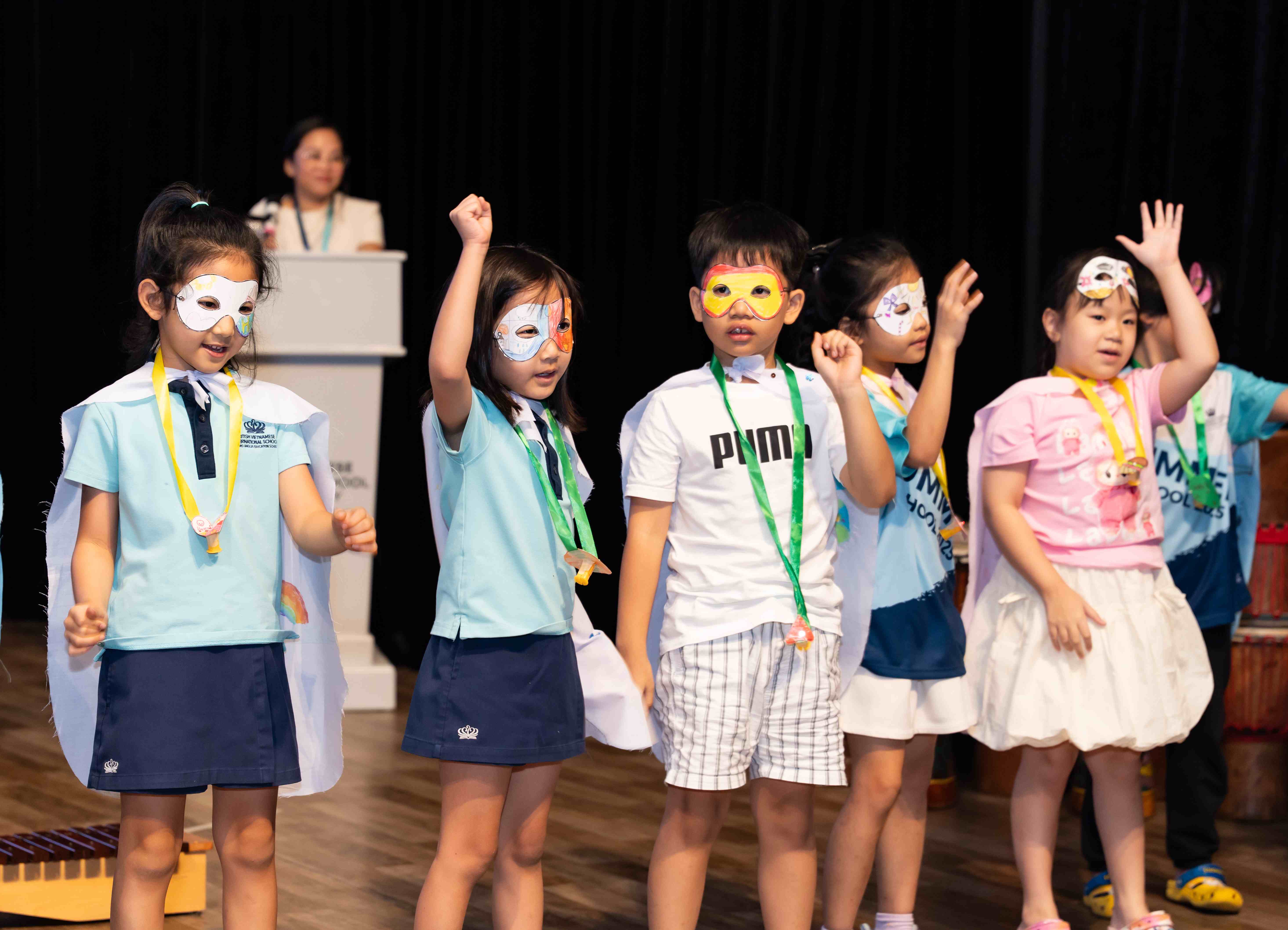 Tổng kết Khóa học Hè 2025 - Một mùa hè đáng nhớ cho các siêu anh hùng nhí! - Carousel For News Detail