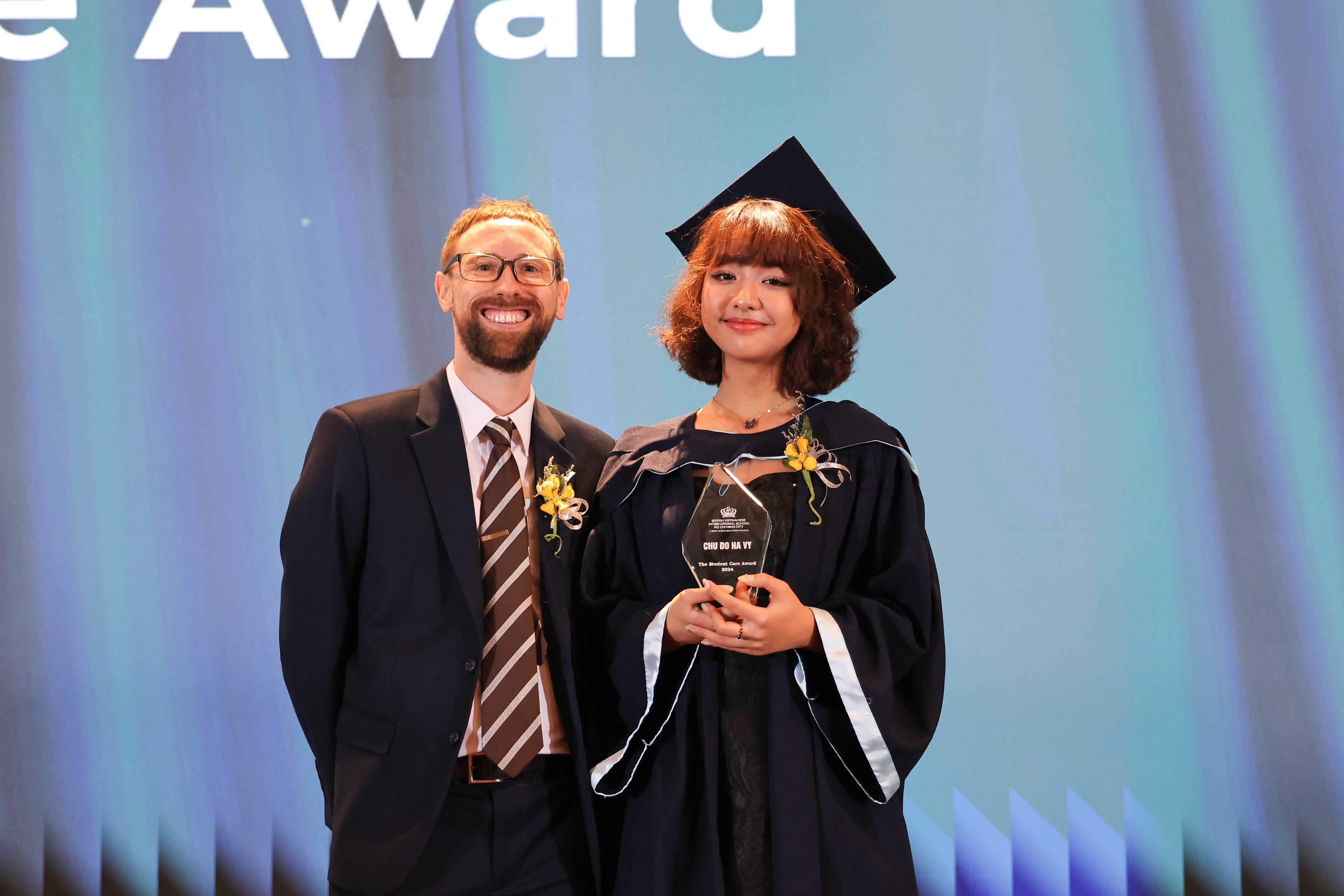 What BVIS Parents Say: Breakthroughs Come from an Empowering and Dynamic Learning Environment - What BVIS Parents Say Breakthroughs Come from an Empowering and Dynamic Learning Environment