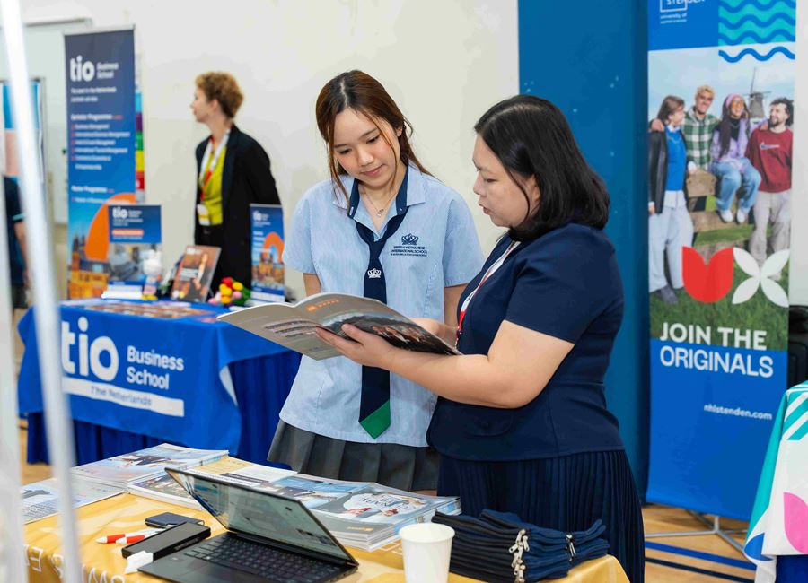 BVIS HCMC host a spectacularly successful 2025 Global University Fair - For the first time! - BVIS HCMC host a spectacularly successful 2025 Global University Fair for the first time