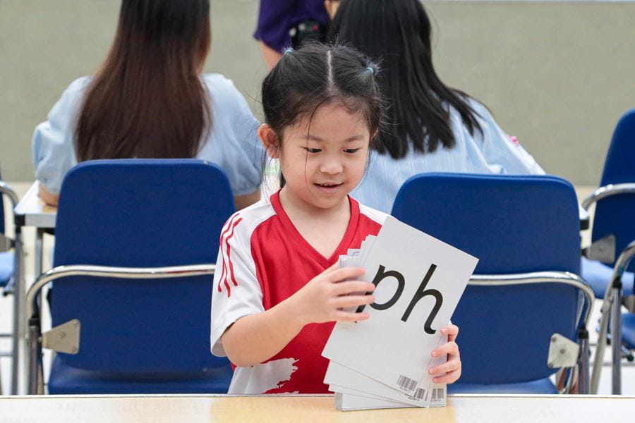Phụ huynh BVIS vui học âm vần cùng các chuyên gia nhí! - BVIS parents enjoy Phonics learning with our young experts