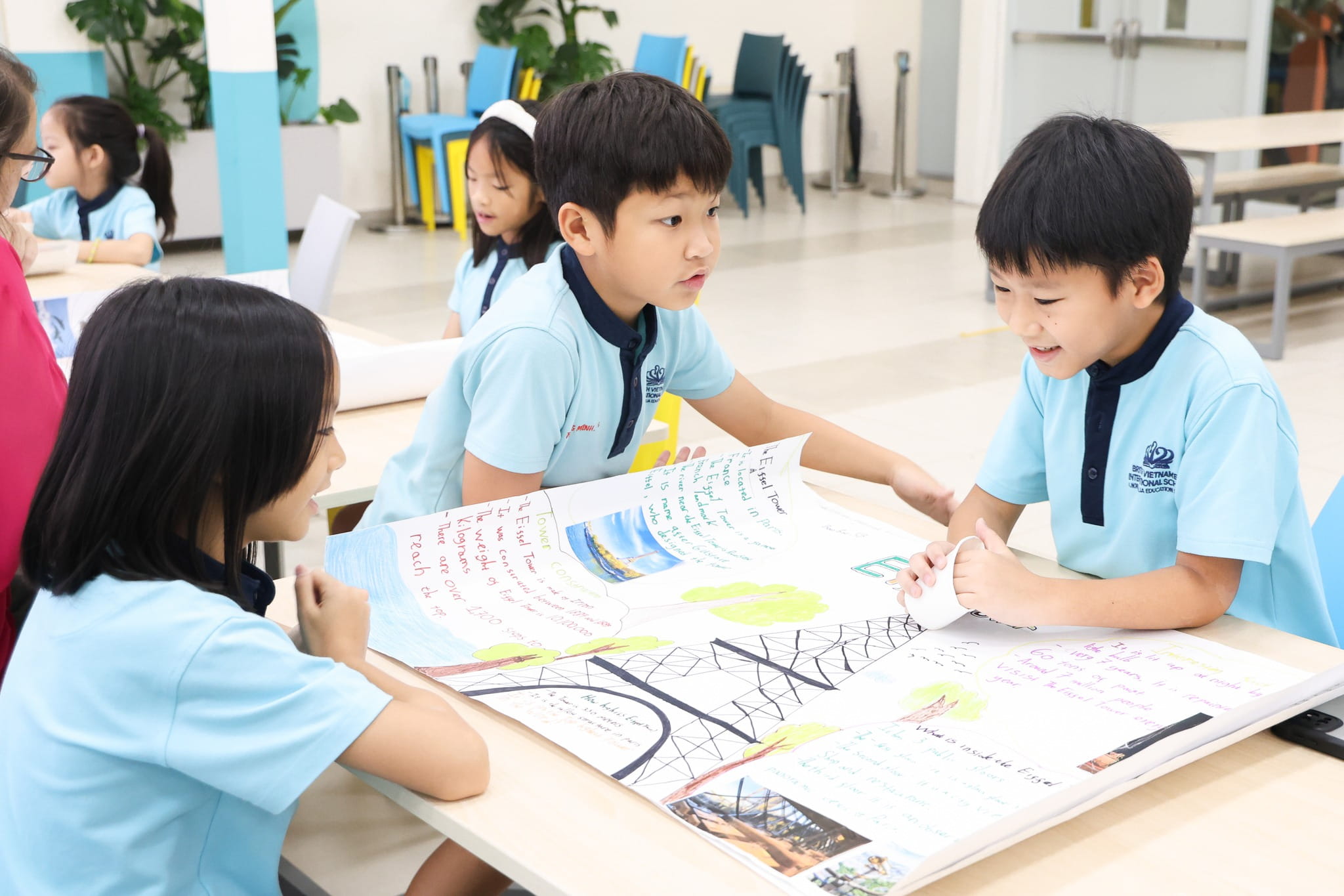 Tiêu Điểm Trong Tuần 31/10/2025 - Weekly Highlights 31 10 2025