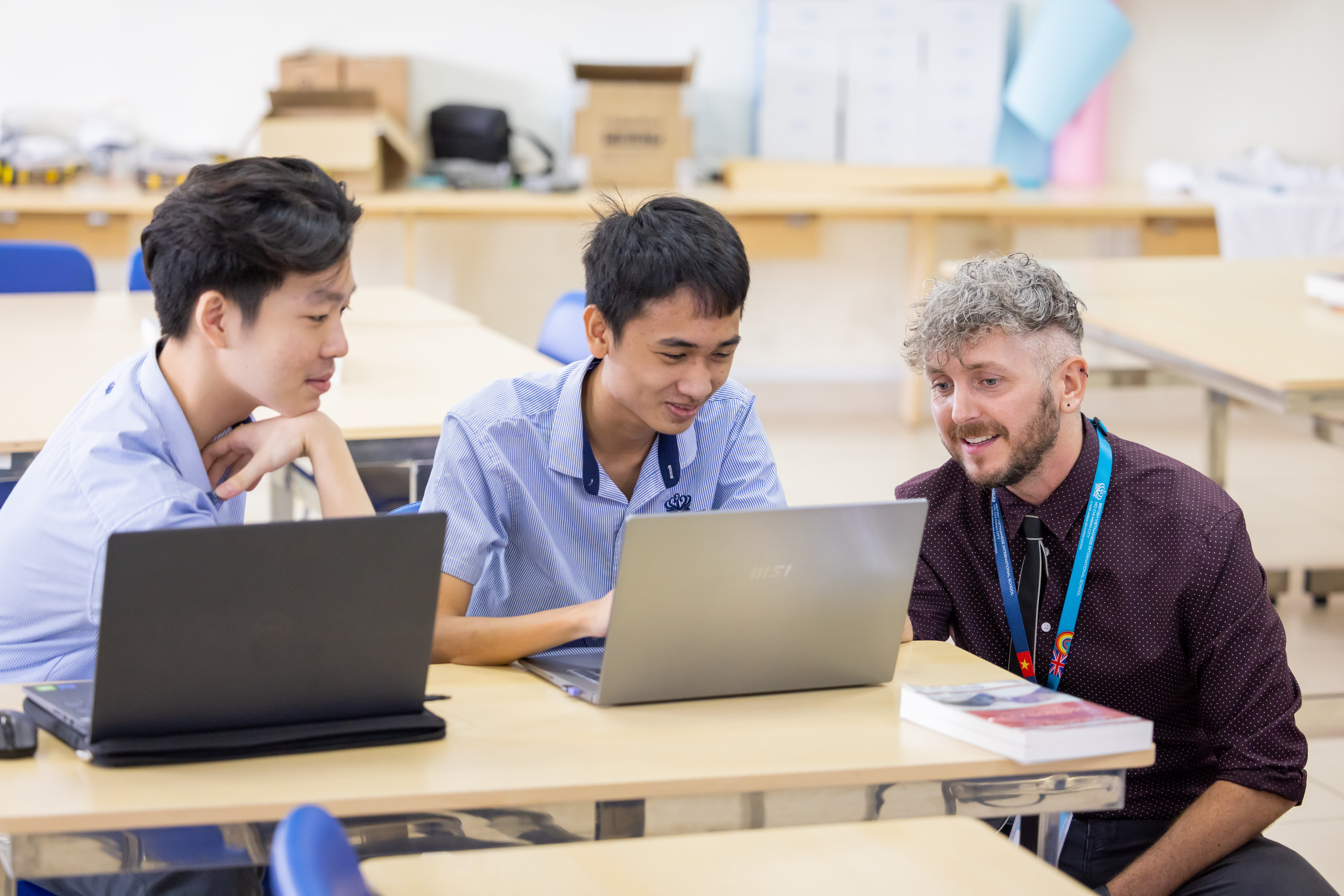 Flexible career pathways through British education  - flexible career pathways british education