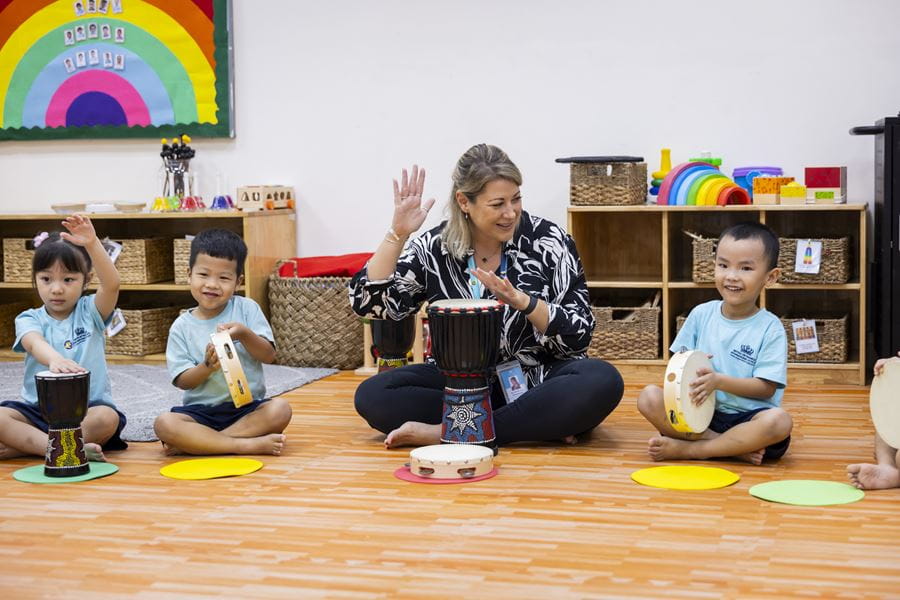 BVIS HCMC How EYFS Builds Confidence and Independence in Young Children.3