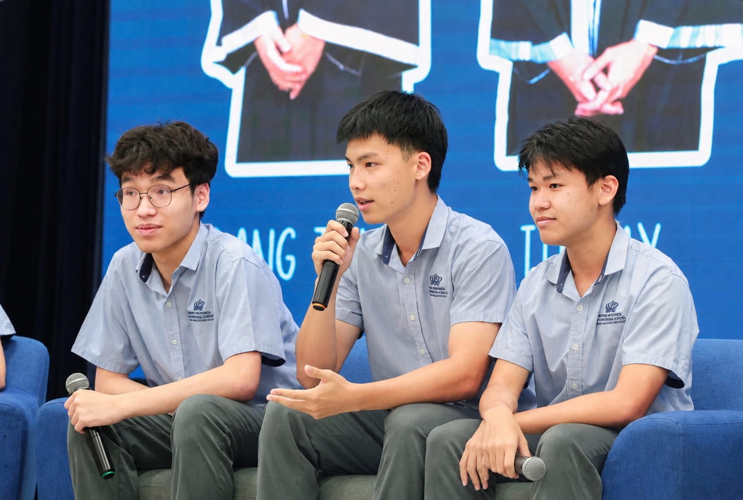 Dang Tung (Class of 2026): received multiple Medicine offers from top universities, along with scholarships worth USD 164,000  - Dang Tung Success Story
