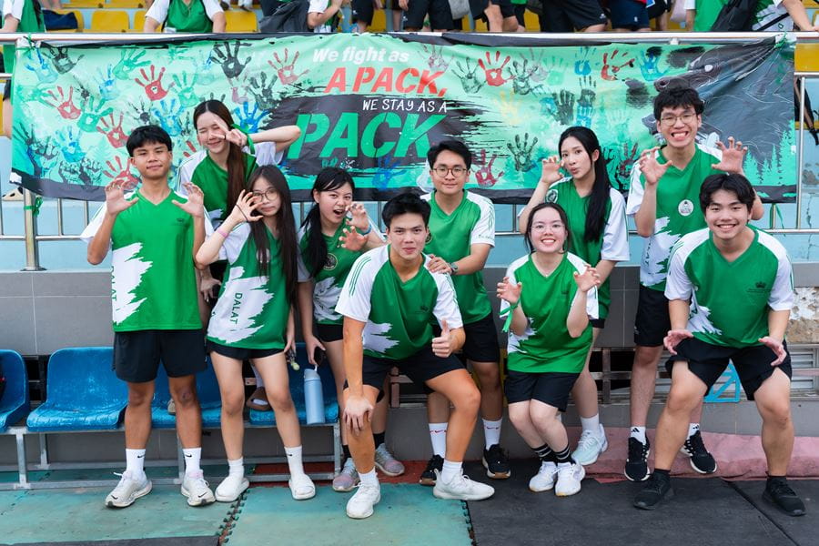 Nhật Minh (Niên khóa 2025-2026): Chinh phục hàng loạt đại học top đầu thế giới với hơn $335,000 học bổng mỗi năm - Nhat Minh Success Story