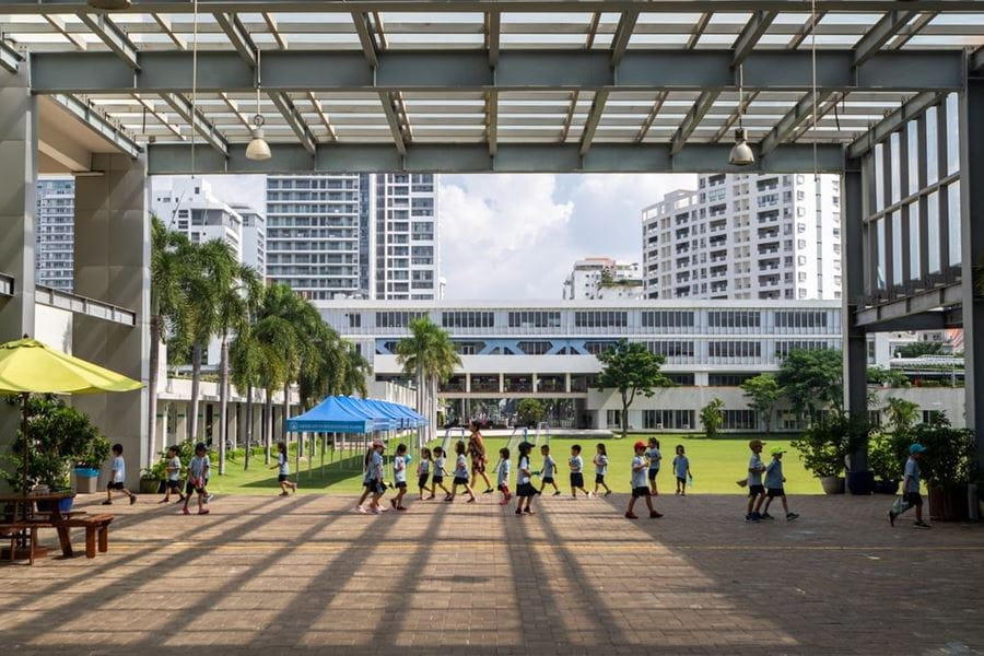 Khuôn viên trường SSIS