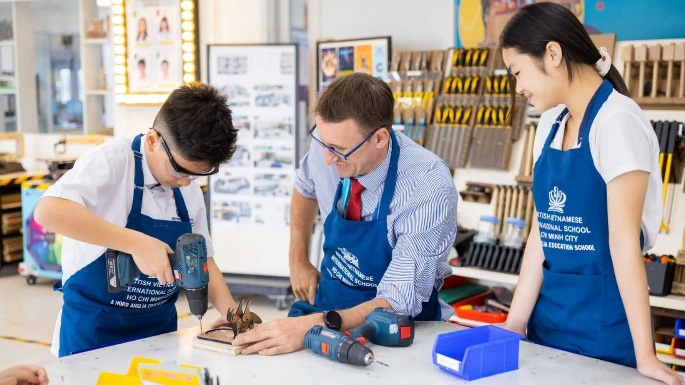 Kỹ năng giao tiếp là nền tảng quan trọng