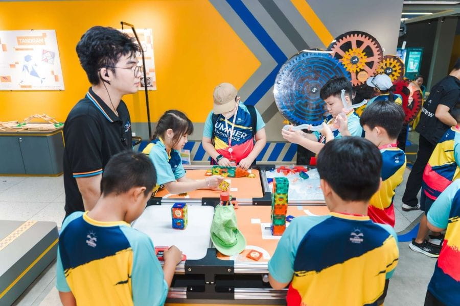 BVIS students participating in a STEAM activity