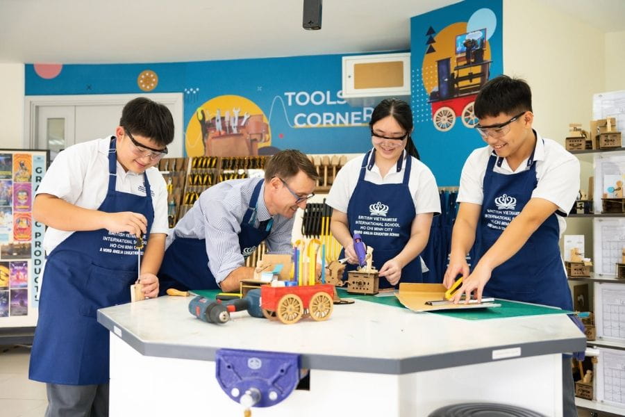 Students working in the BVIS STEAM Innovation Space