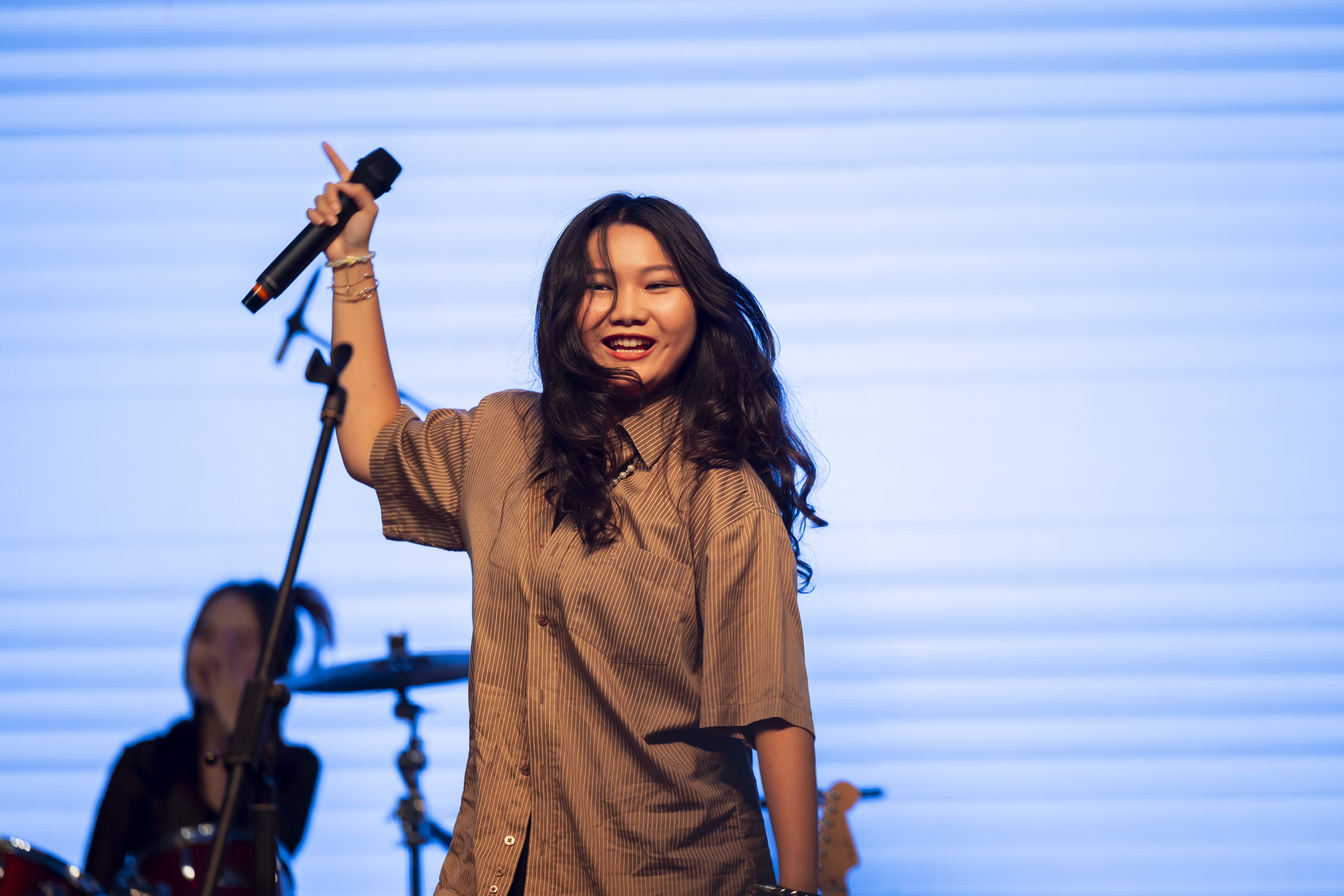 Outstanding Experiences | BVIS HCMC - 04 - Feature Cards Pattern - Creativity and Culture