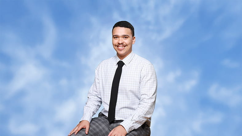 Thầy Julian Stafford-Daniels - Mr-Julian-Stafford-Daniels