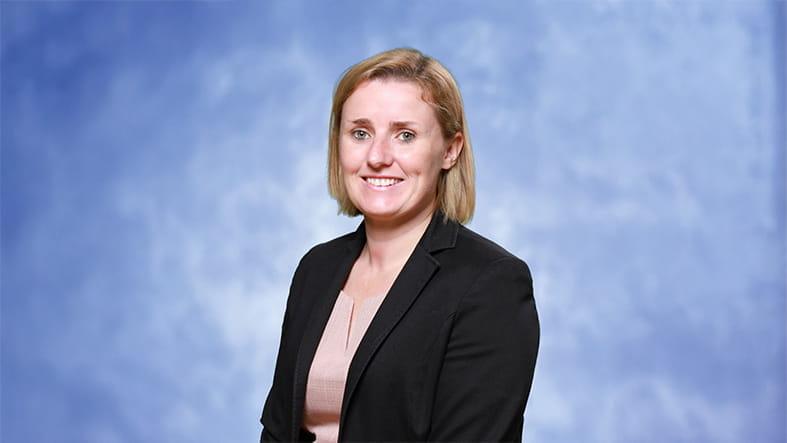 Cô Lyn Stanley - Mrs-Lyn-Stanley