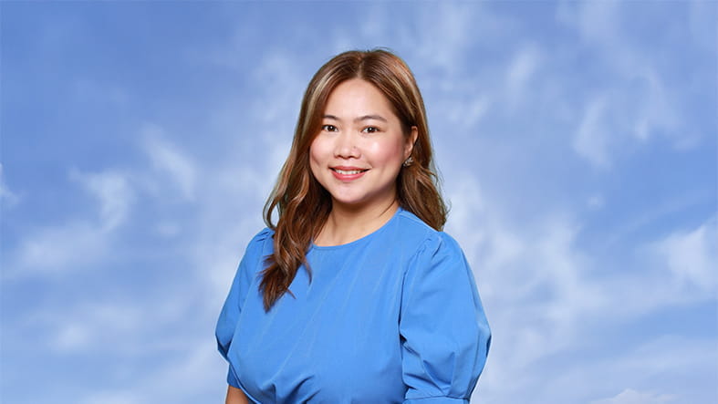 Cô Chrissy Corachea - Ms-Chrissy-Corachea