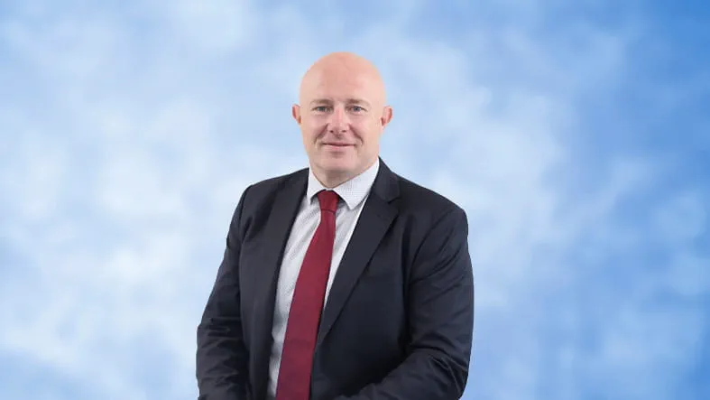 Mr Iain Hope