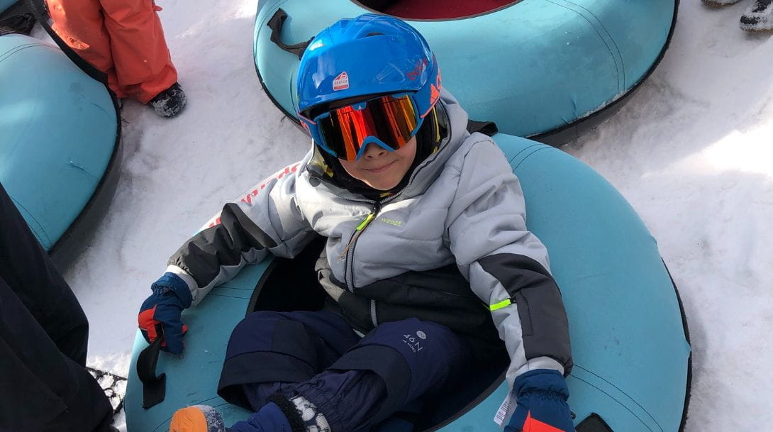 Snow for day and external students 3jpg