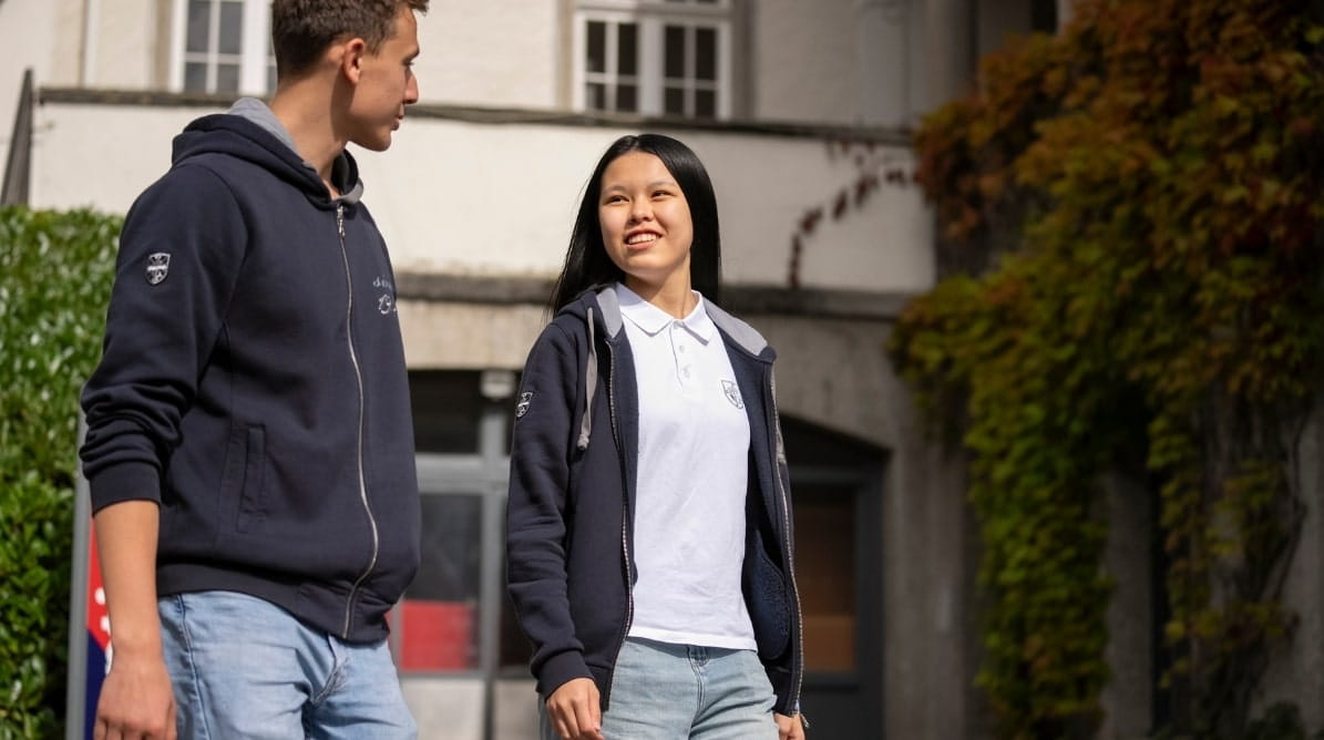 Vie quotidienne | Collège Champittet - Carousel Default Full - Champittet