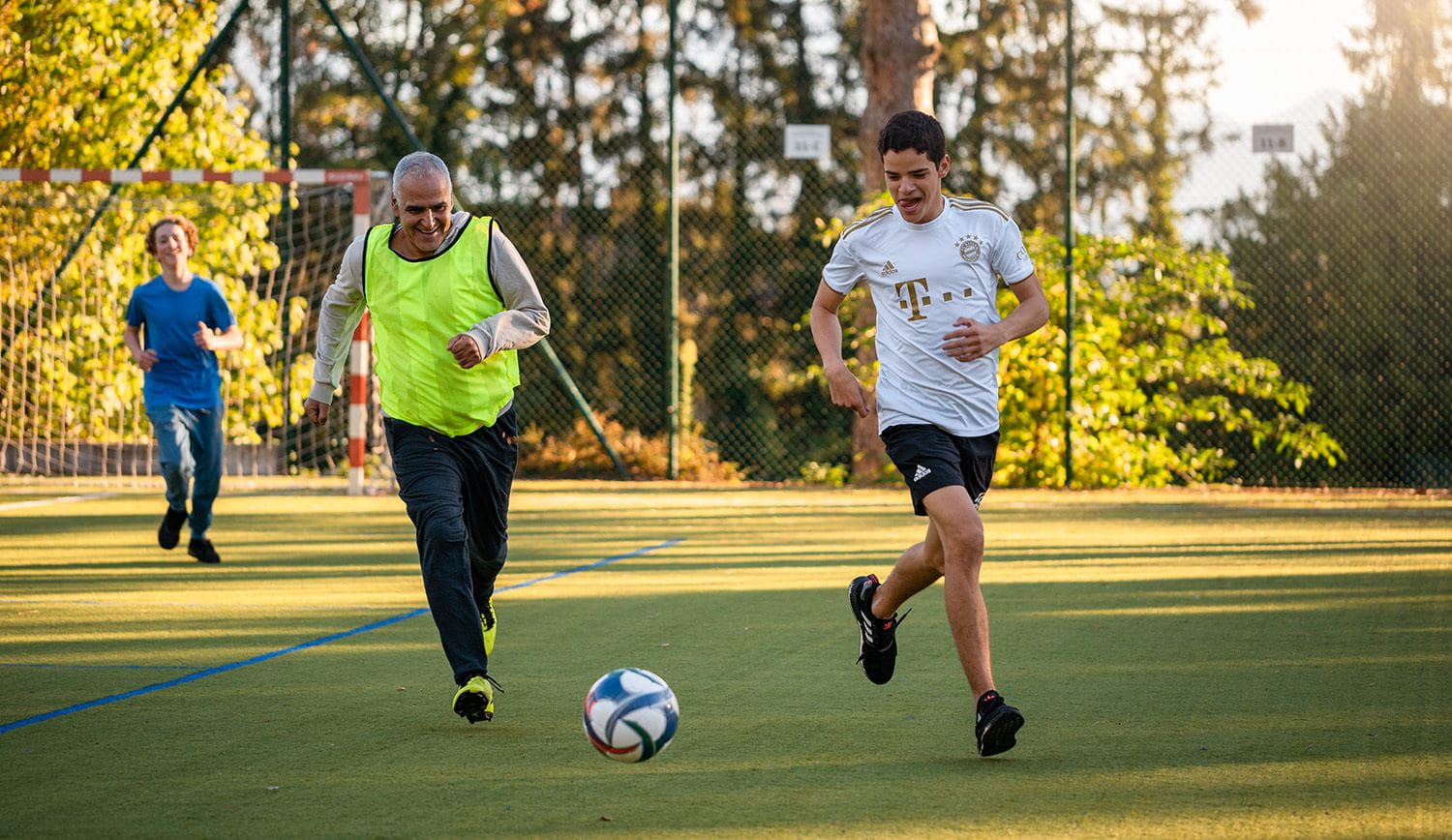 Vie quotidienne | Collège Champittet - Visual Time Line Image And Text - Champittet