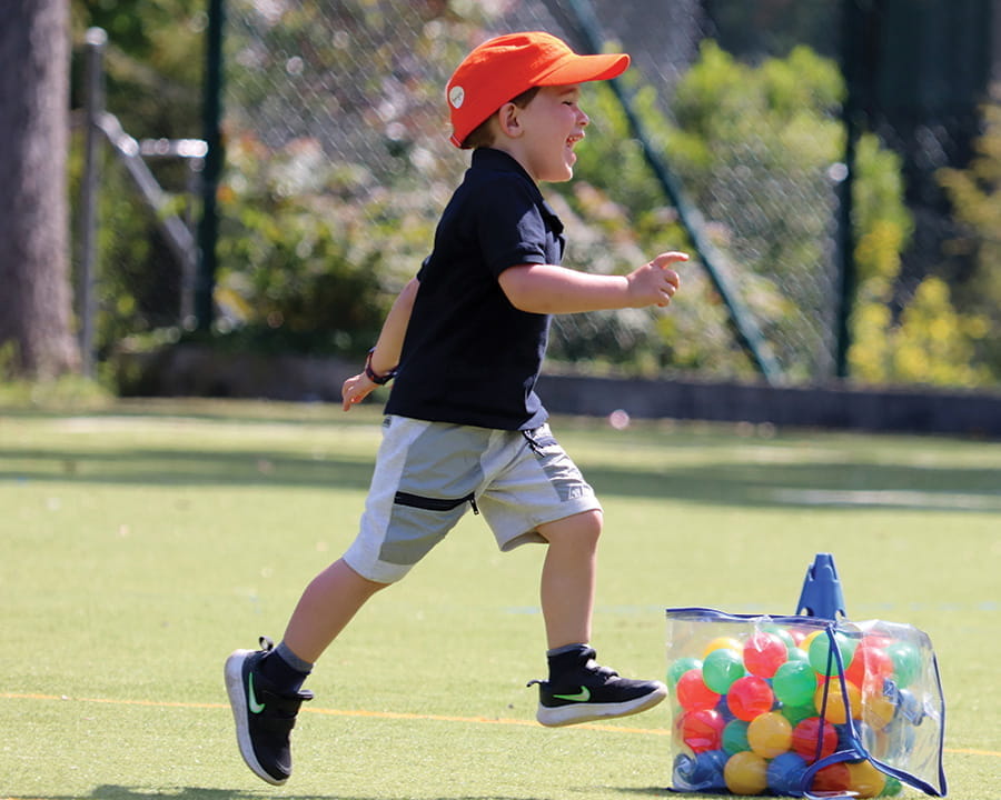 Camps et clubs sportifs et de vacances | Collège Champittet - Image-50-50 - Champittet 1 nano
