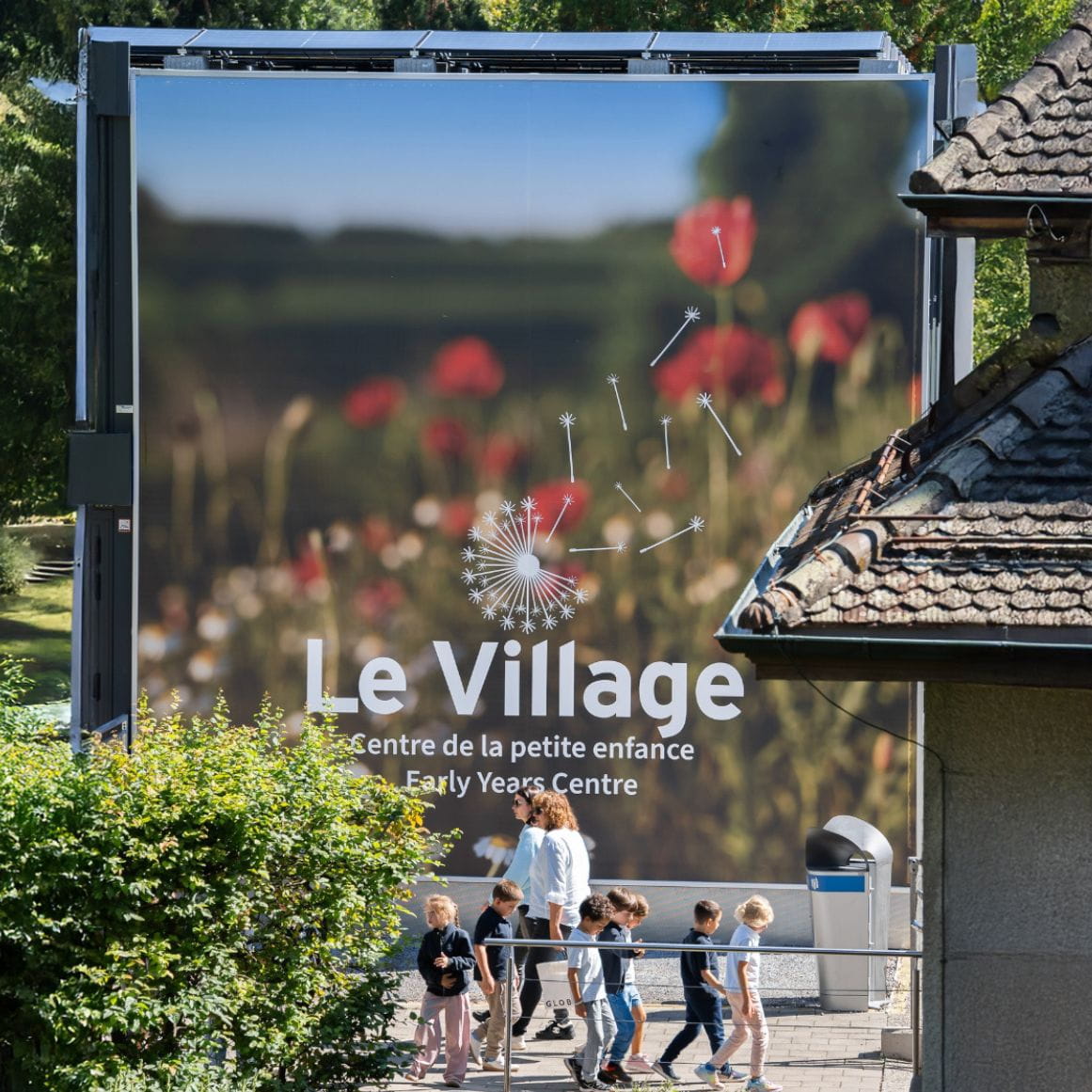 Apprentissage bilingue dès l'âge de 3 ans | Collège Champittet - 03 03 Small Text And Image