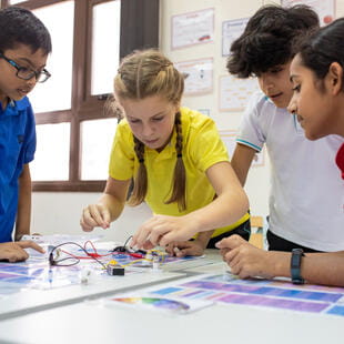 Components - Promo With Collage