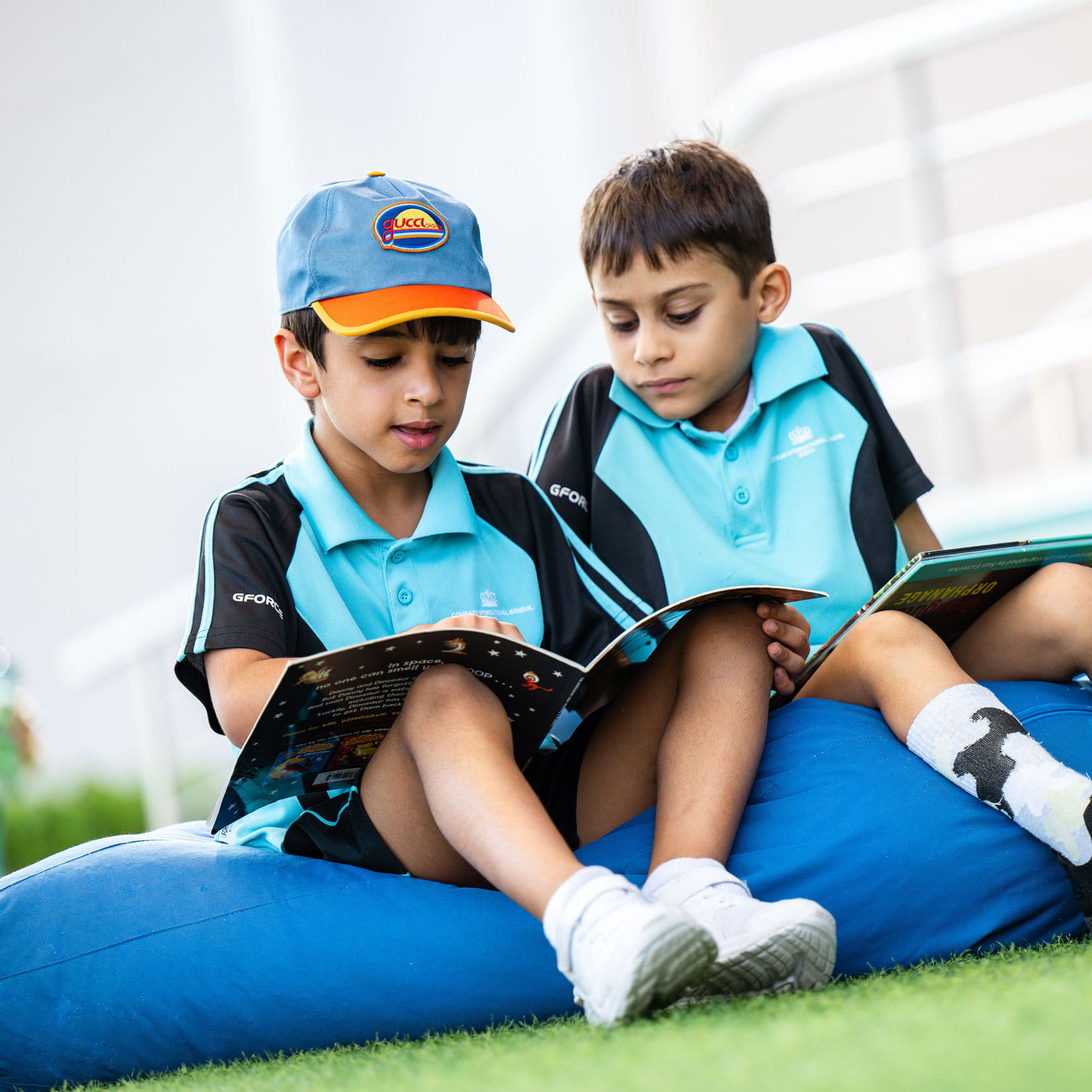 International Primary School | CIS Doha - Feature Cards Pattern