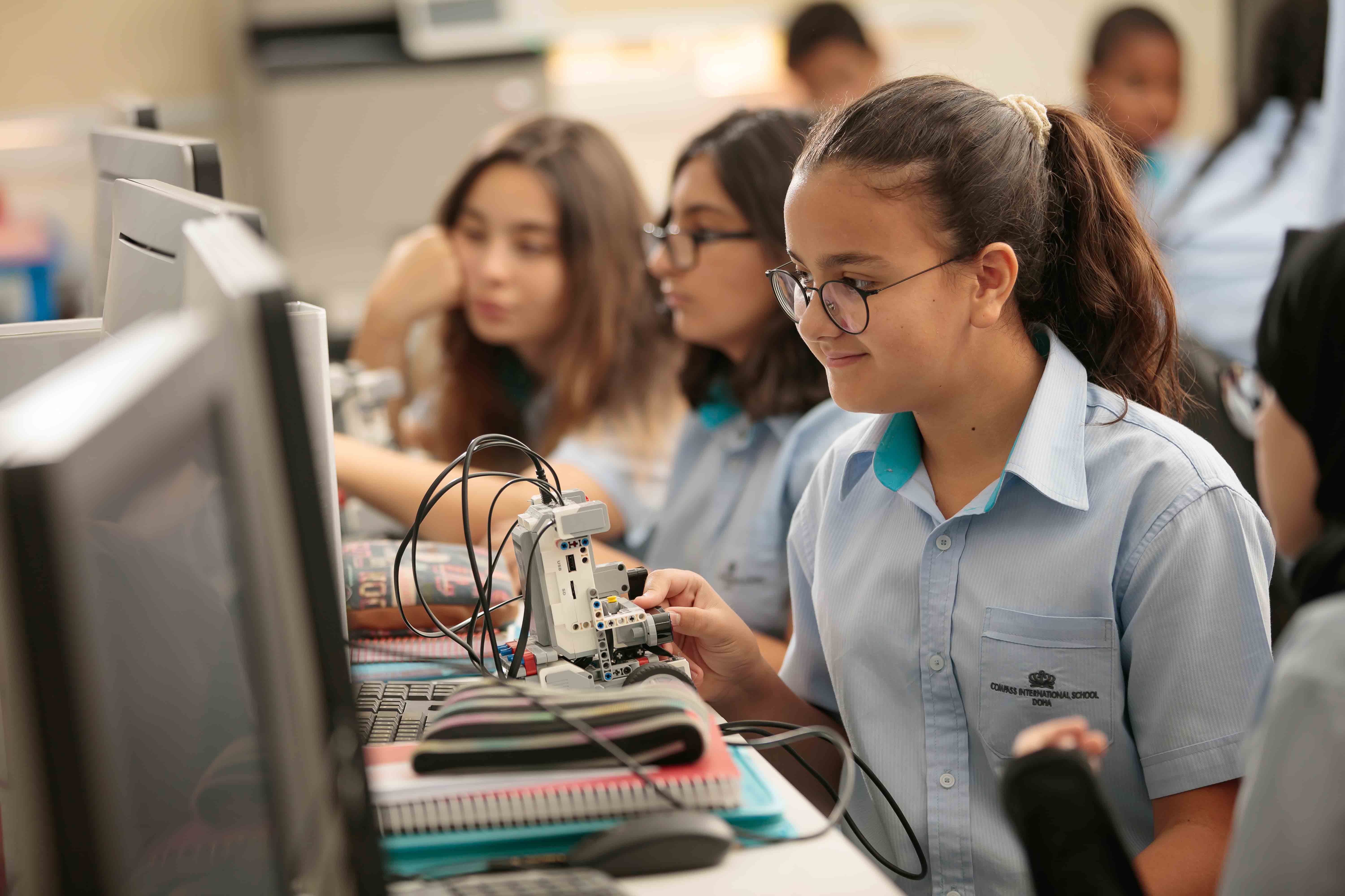 The transformative approach to education is STEAM - The transformative approach to education is STEAM