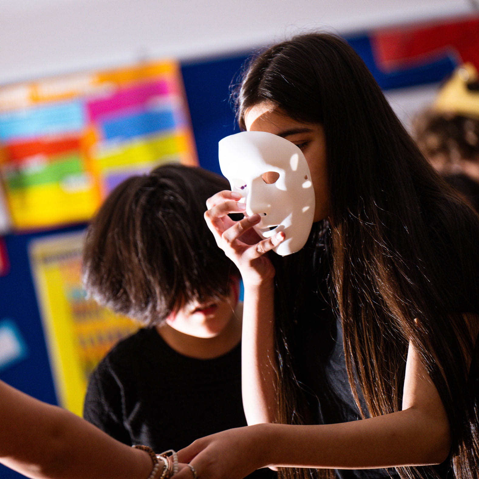 Parent Essentials | Compass International School Doha - Feature Cards Pattern 1