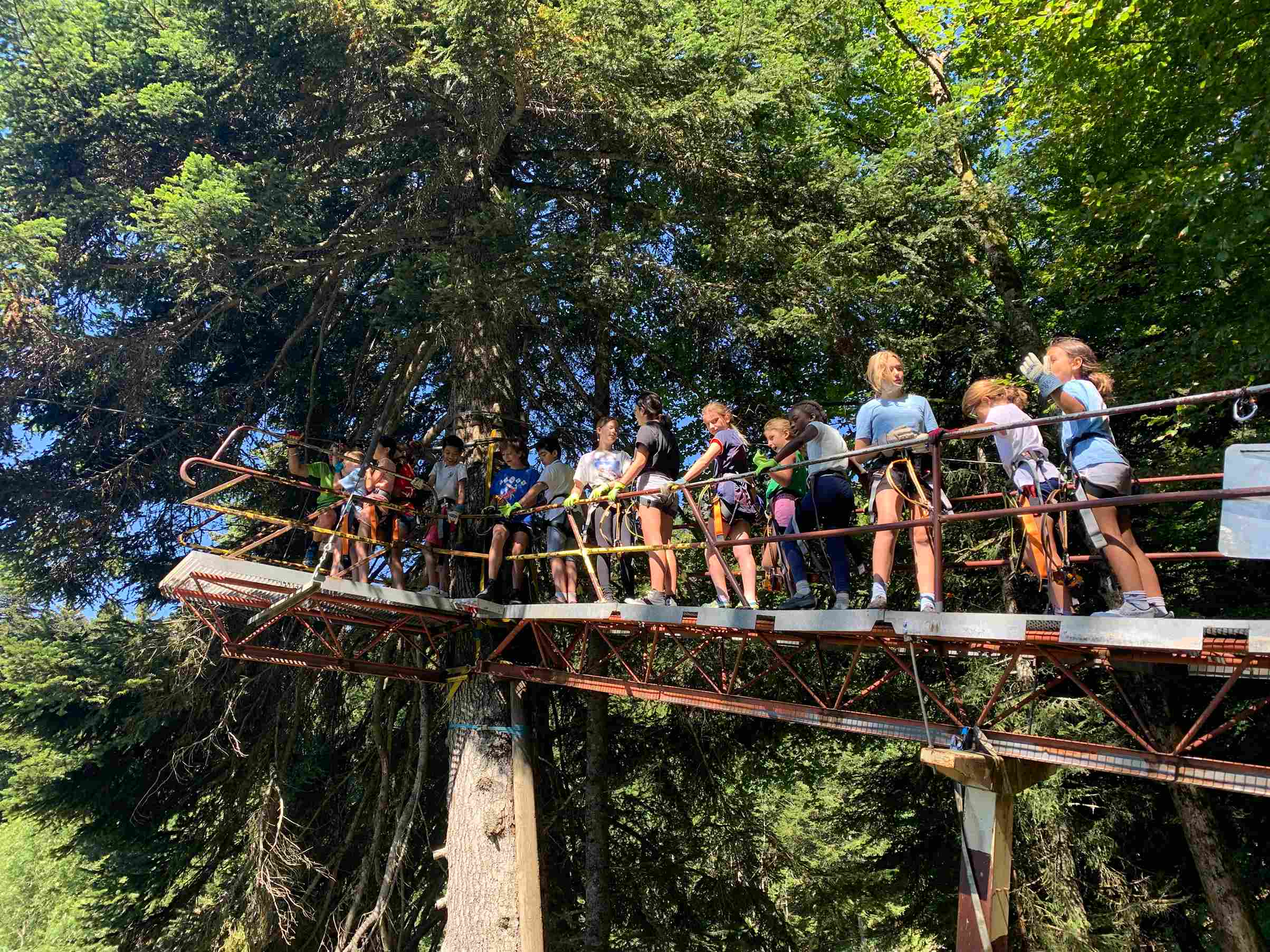 Inscription camp découverte enfants | Collège du Léman - Content Page Header