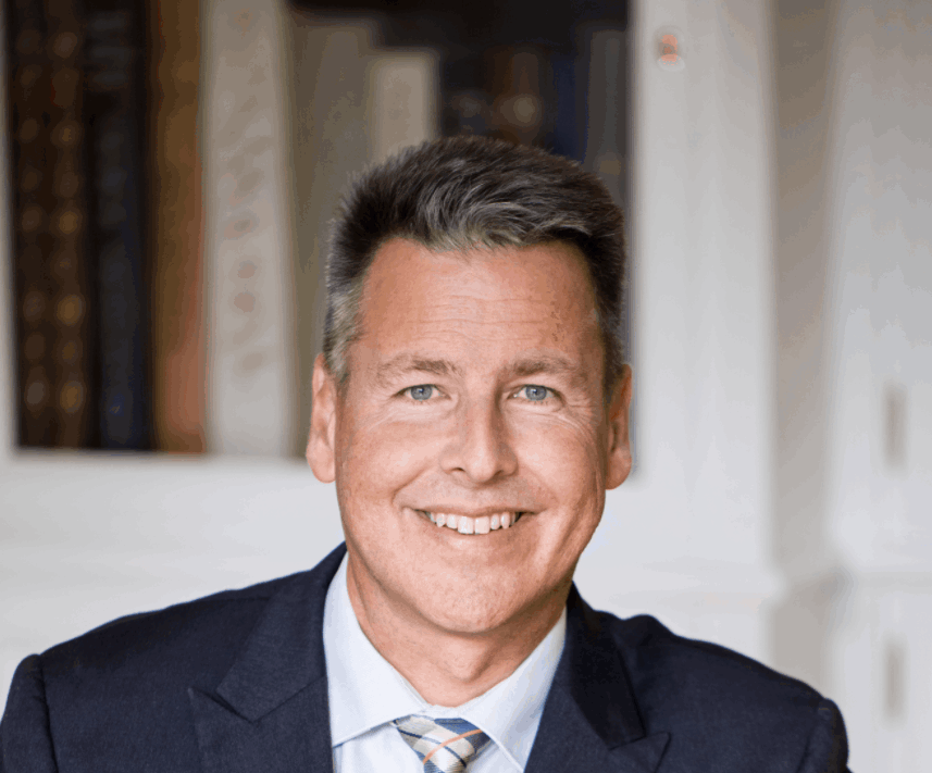 Our Teachers & Teaching Methods | Collège du Léman - Feature Cards Tabs - CDL