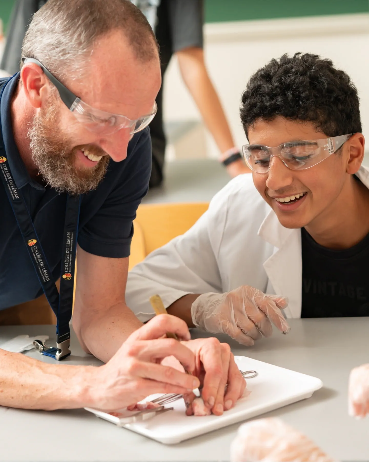 Switzerland Boarding School | Collège du Léman - Our approach - Image-50-50 - CDL