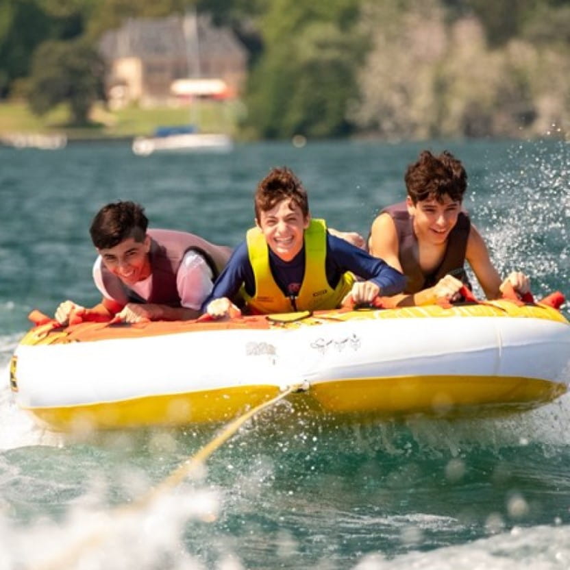 Camps d'été à Genève | Collège du Léman - Feature Cards - CDL