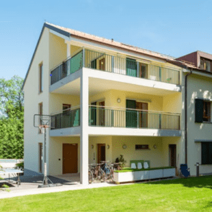 Villa du Lac boarding house CDL