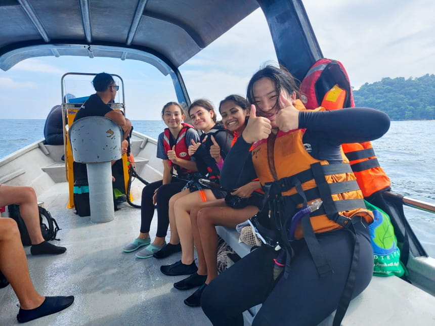 7dc7b3c70191475d9a6e396c561d4a2c2jpg