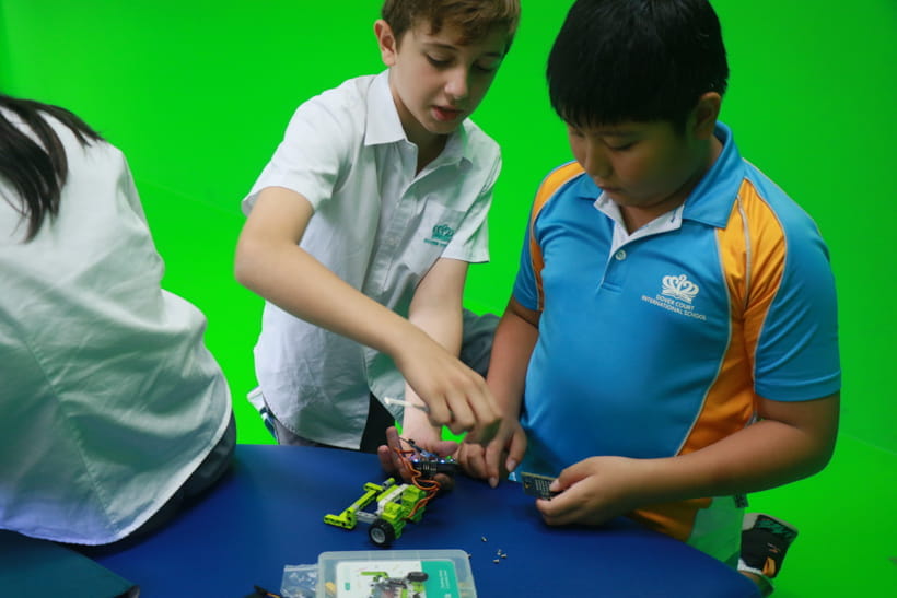 FOBISIA Coding competition 2023DCIS3287jpg