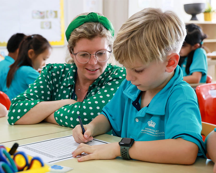 Dover Court International School in Singapore | Ages 3-18yrs - 08-Visual Time Line