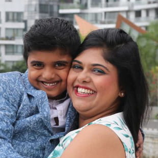 Private School in Singapore | Dover Court - Feature Cards Pattern