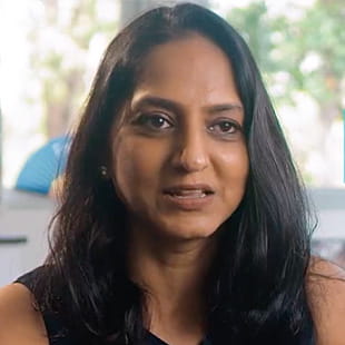 Private School in Singapore | Dover Court - Feature Cards Pattern