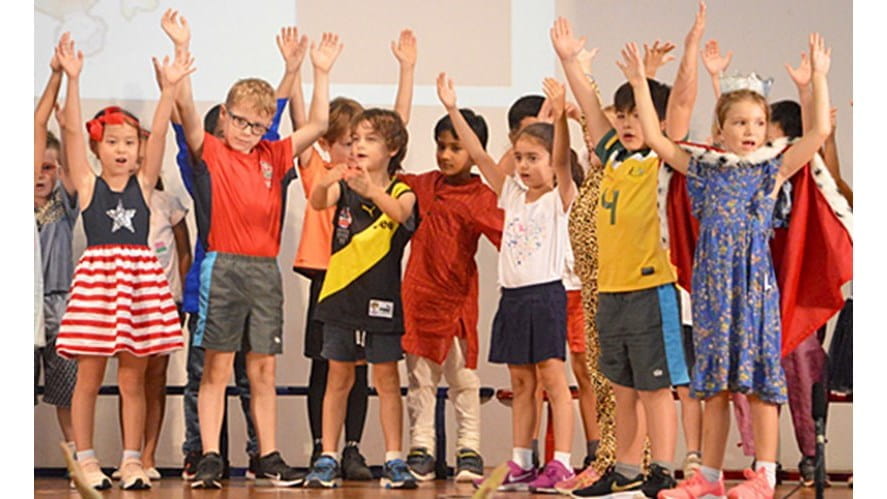 PagelinkimageLowerPrimarySchoolAssemblyFriendsAroundtheWorldby2MDand2SM