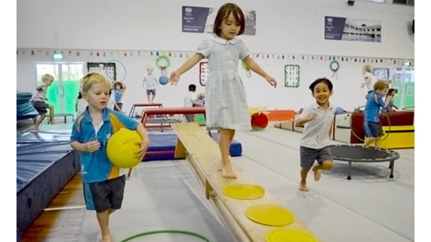 Primary PE Lesson balance 540x329