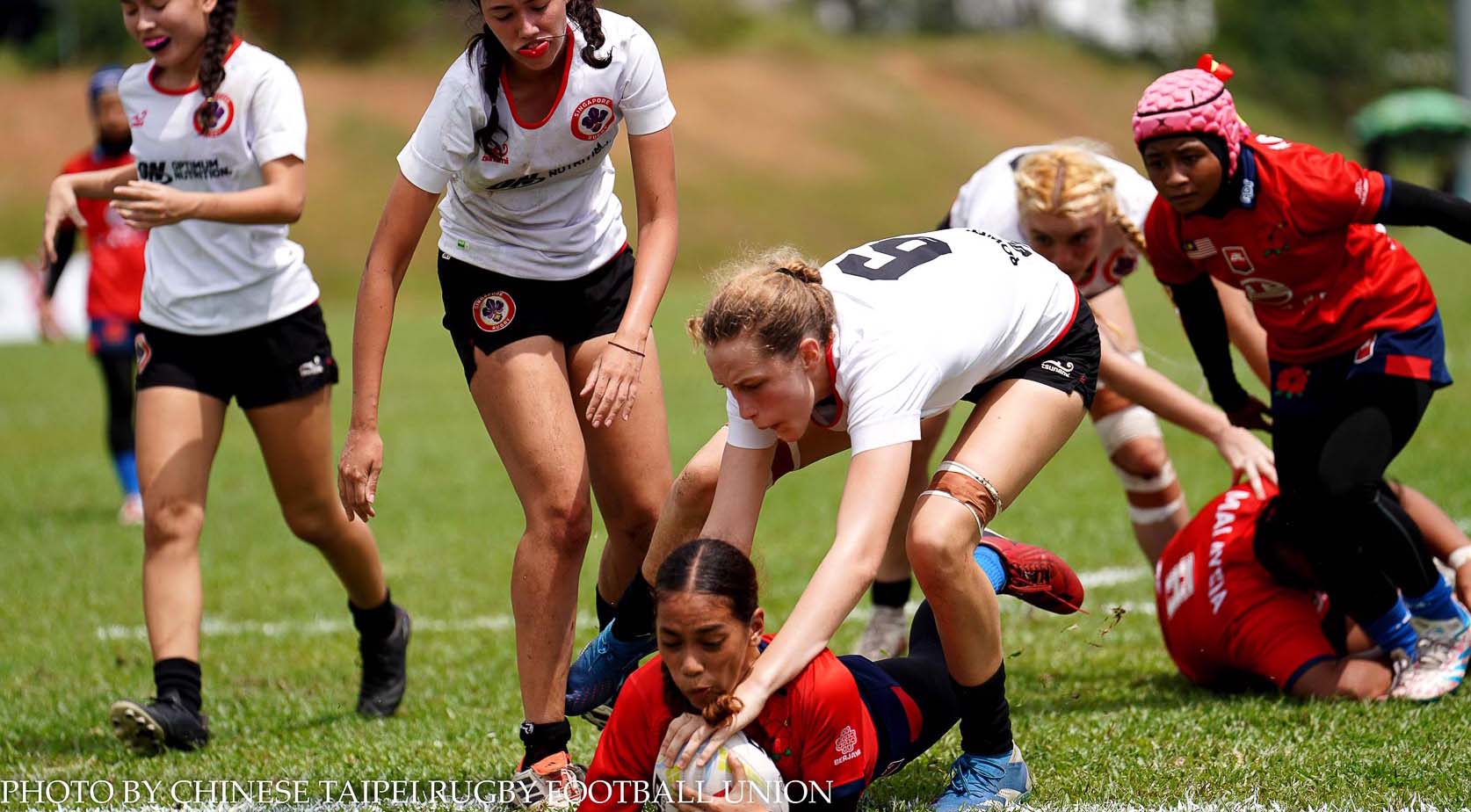 Dover Court Student Astrid joins Singapore Rugby Unions U18 Sevens Team - Carousel For News Detail - Doverian Astrid Rugby