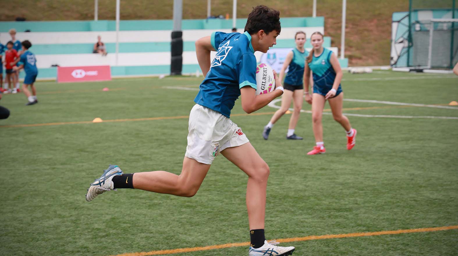 Rugby Legends Inspire the Next Generation at Dover Court International School - Rugby Legends Inspire the Next Generation at Dover Court International School