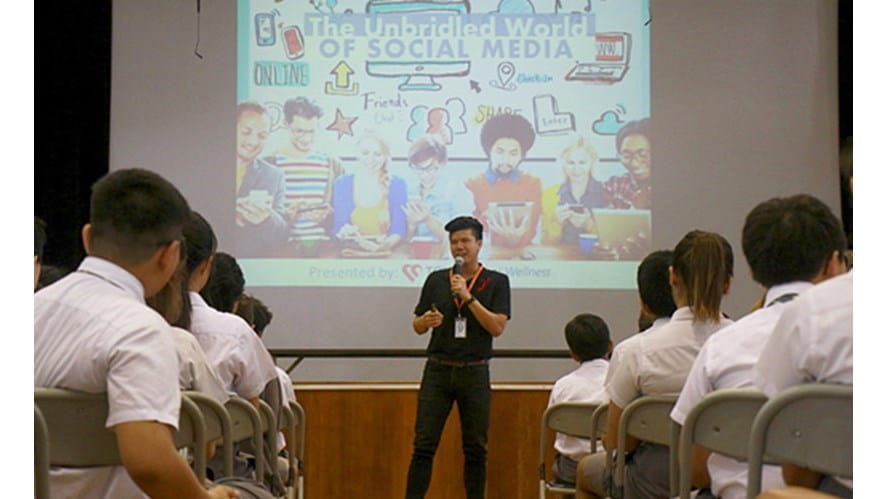 pagelinkimagePSHEBoosteronSocialMedia