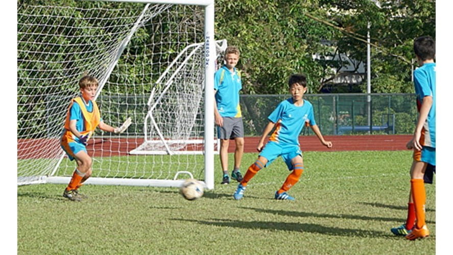 pagelinkimageFootballBoys171130