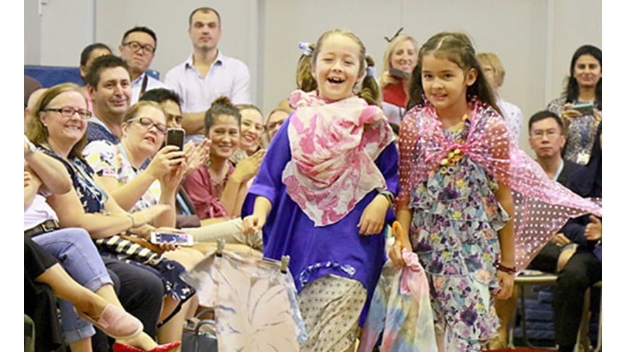 pagelinkimageyear4fashionshow