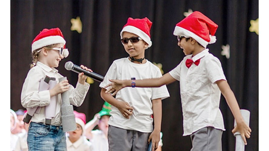 pagelinkimageYears1and2ChristmasProduction