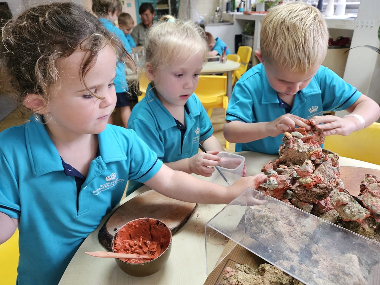Play-Based Learning | Dover Court International School in Singapore - Visual Time Line Tabs