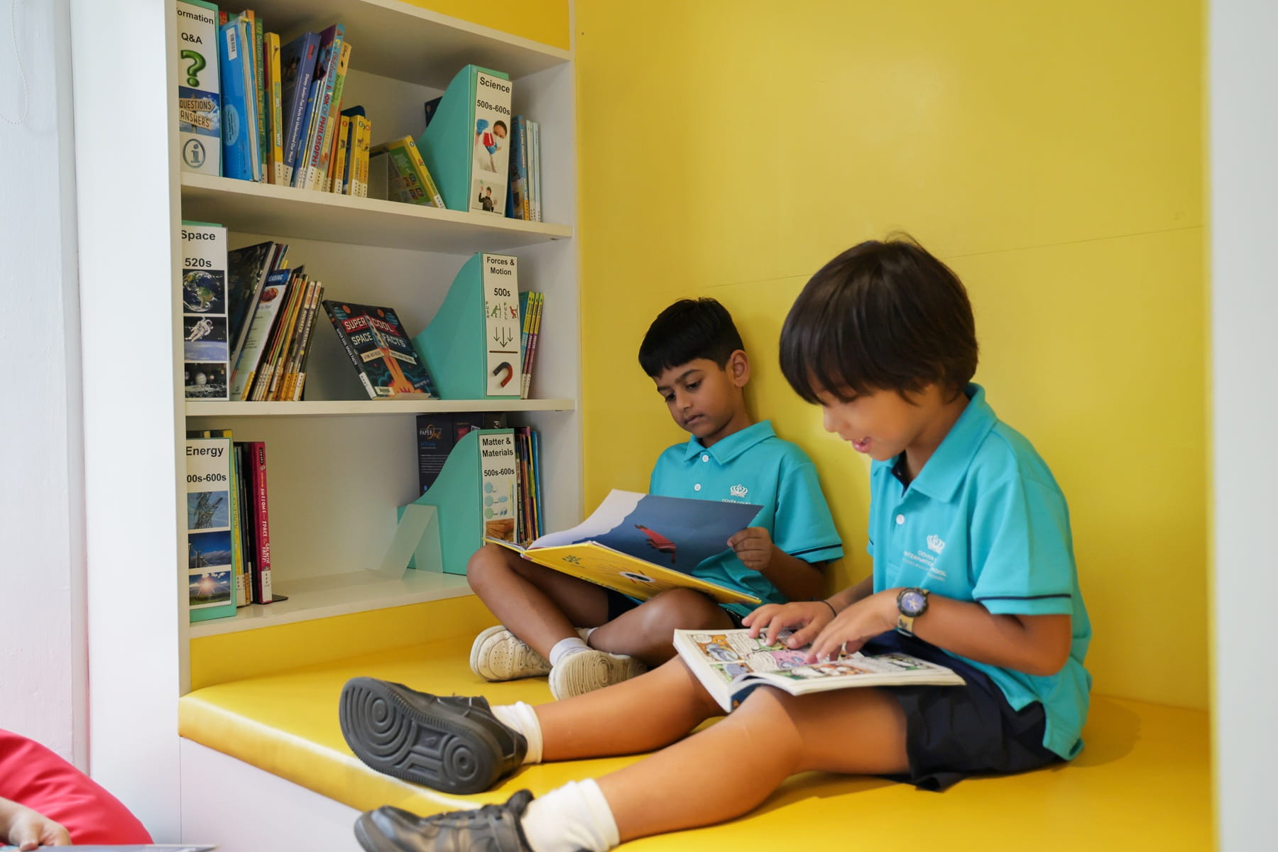 International Primary School in Singapore | Dover Court - Feature Cards